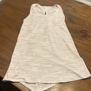 Athleta tank size small
